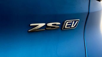 MG MG ZS TROPHY CONNECT