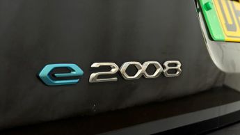Peugeot E-2008 GT