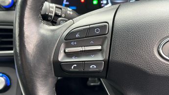 Hyundai KONA PREMIUM SE