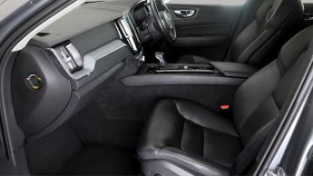 Volvo XC60 T4 EDITION