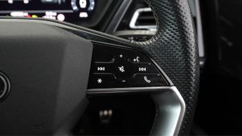 Audi Q4 e-tron S LINE