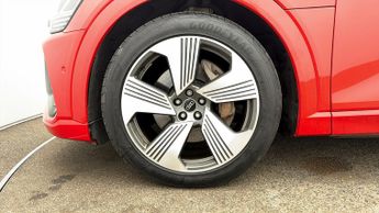 Audi e-tron SPORTBACK QUATTRO S LINE