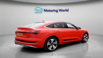 Audi e-tron SPORTBACK QUATTRO S LINE