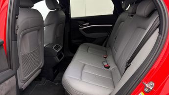 Audi e-tron SPORTBACK QUATTRO S LINE