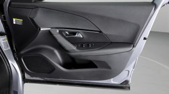 Peugeot E-2008 GT