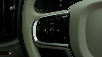 Volvo XC60 RECHARGE T6 CORE AWD