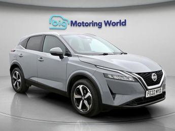 Nissan Qashqai DIG-T N-CONNECTA DCT