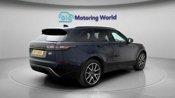 Land Rover Range Rover Velar R-DYNAMIC SE