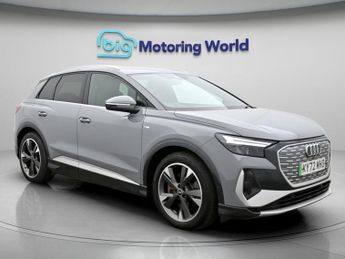 Audi Q4 e-tron S LINE QUATTRO