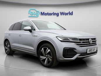 Volkswagen Touareg V6 R-LINE TECH TDI