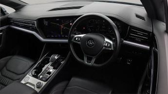 Volkswagen Touareg V6 R-LINE TECH TDI