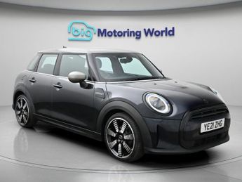 MINI Hatch COOPER EXCLUSIVE