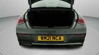 Mercedes-Benz CLA CLA 180 AMG LINE