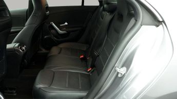 Mercedes-Benz CLA CLA 180 AMG LINE