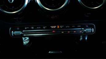 Mercedes-Benz CLA CLA 180 AMG LINE