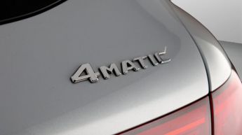 Mercedes-Benz GLC GLC 300 4MATIC AMG LINE