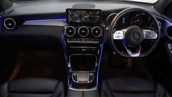 Mercedes-Benz GLC GLC 300 4MATIC AMG LINE