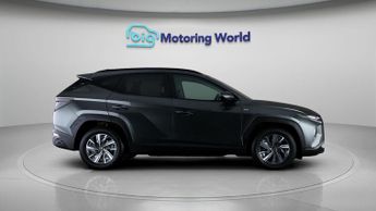 Hyundai TUCSON T-GDI SE CONNECT DCT