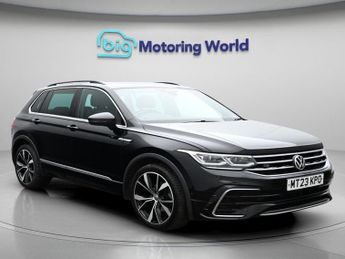 Volkswagen Tiguan R-LINE TSI DSG