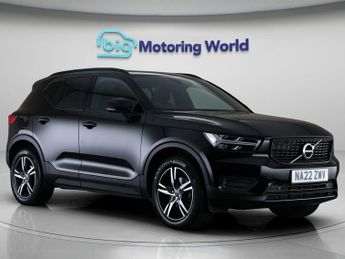 Volvo XC40 T3 R-DESIGN