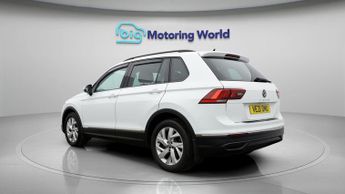 Volkswagen Tiguan LIFE TSI DSG