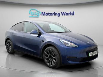 Tesla Model Y LONG RANGE AWD
