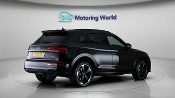 Audi Q5 TDI QUATTRO S LINE BLACK EDITION