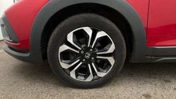 Honda Jazz I-MMD CROSSTAR EX