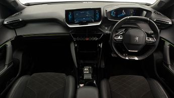 Peugeot E-2008 GT PREMIUM