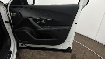 Peugeot E-2008 GT PREMIUM