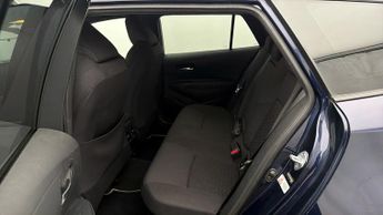 Toyota Corolla ICON TECH