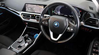 BMW 3 Series 330E XDRIVE SE PRO