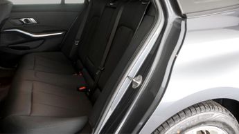 BMW 3 Series 330E XDRIVE SE PRO