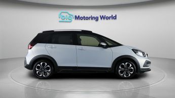 Honda Jazz I-MMD CROSSTAR EX