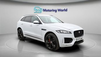 Jaguar F-PACE CHEQUERED FLAG AWD
