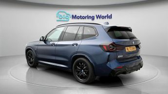 BMW iX3 M SPORT