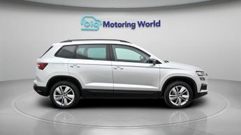 Skoda Karoq SE DRIVE TSI DSG