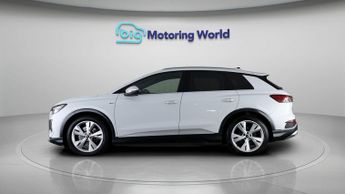 Audi Q4 e-tron S LINE