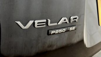 Land Rover Range Rover Velar R-DYNAMIC SE