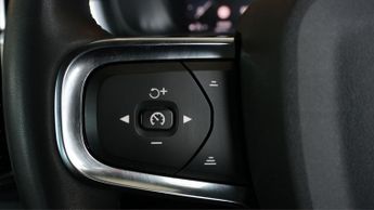 Volvo XC40 RECHARGE T4 CORE