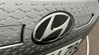 Hyundai IONIQ PREMIUM