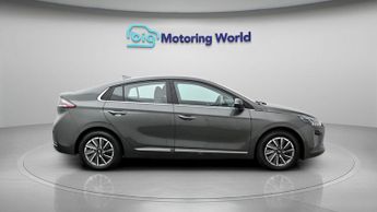 Hyundai IONIQ PREMIUM