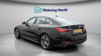 BMW i4 EDRIVE40 SPORT