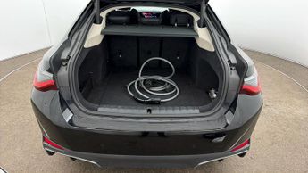 BMW i4 EDRIVE40 SPORT