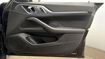 BMW i4 EDRIVE40 SPORT