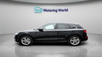 Audi Q5 TFSI E S LINE QUATTRO