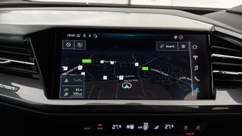 Audi Q4 e-tron S LINE