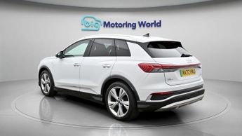 Audi Q4 e-tron S LINE