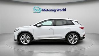 Audi Q4 e-tron S LINE
