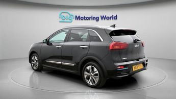 Kia Niro 4 PLUS